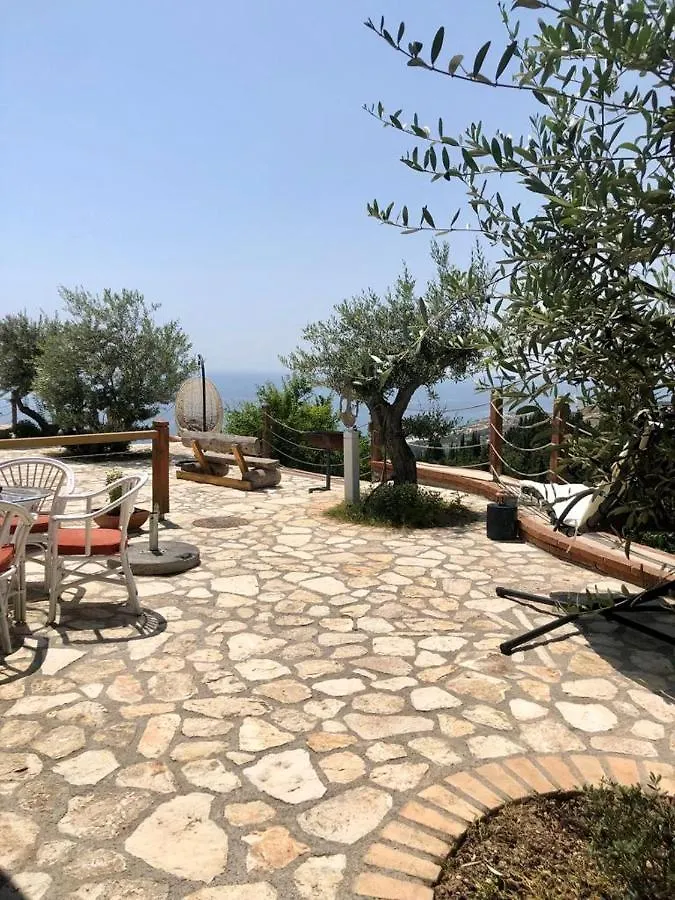 Hotel Rahoni Park & Suites Dhërmi