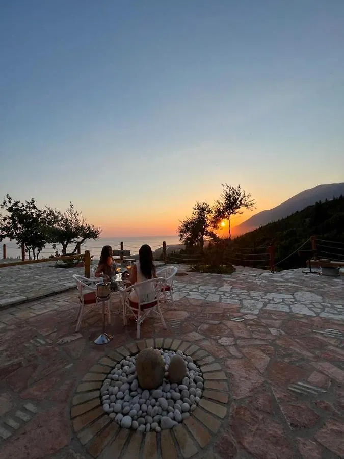 Rahoni Park & Suites Dhermi Hotel