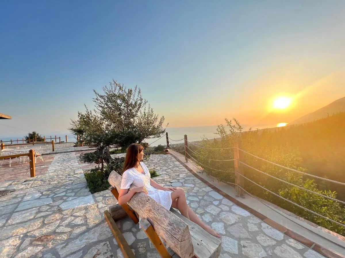 Rahoni Park & Suites Dhermi Hotel
